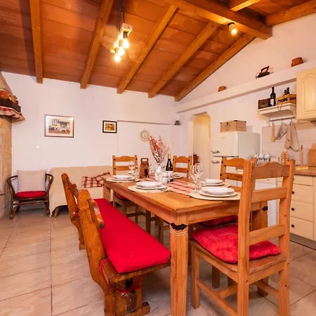 Casa Oliva Jadreški